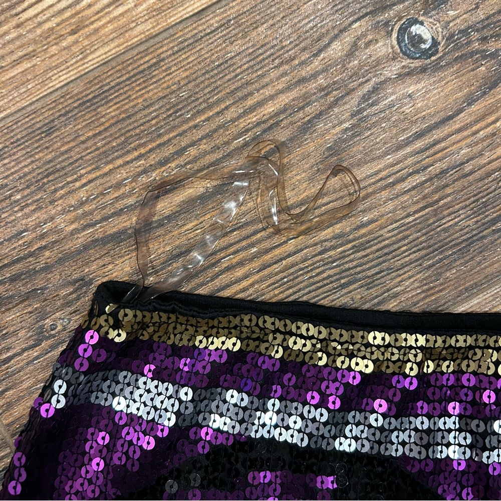 Envy Me Sequin Mini Skirt – Size M - Picture 5 of 6
